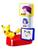 colpisci il team rocket con pikachu