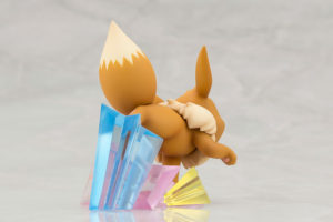 modellino_trainer_blue_eevee_figure_img09_pokemontimes-it