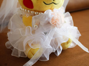 peluche_pikachu_matrimonio_img04_pokemontimes-it